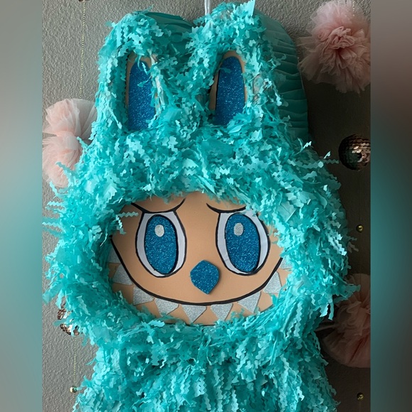Labubu Piñata - Picture 2 of 6